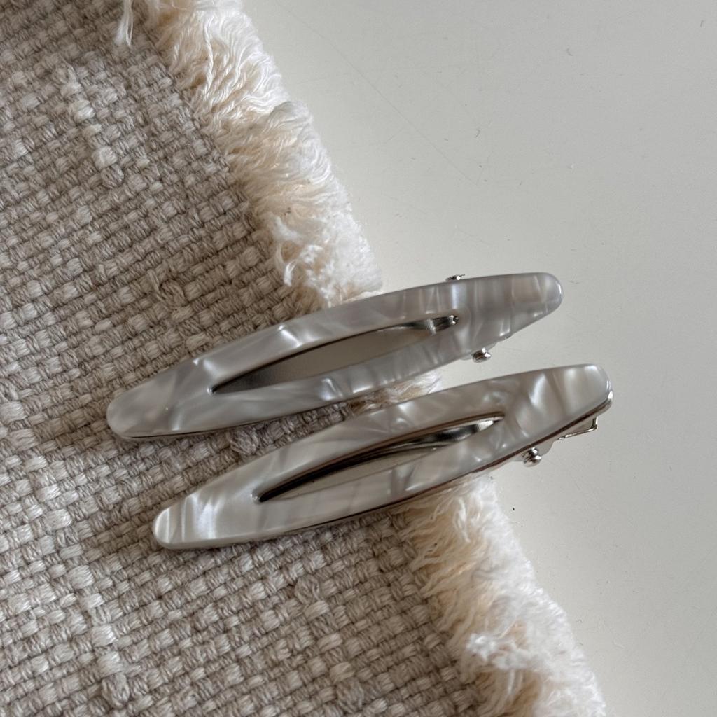 2Pcs/set Acetate Hair Clips Hollow Out Oval Bangs Duckbill Clips Geometric Barrettes Side Hairpins Women Girls Hair Accessories