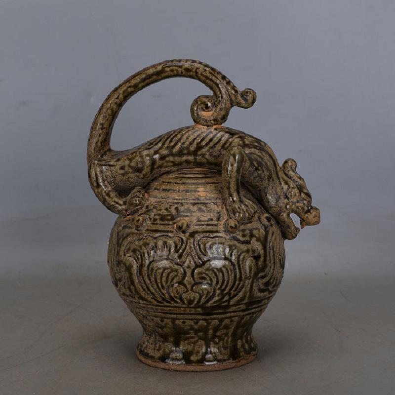 Song Dynasty-Inspired Celadon Dragon Teapot Replica