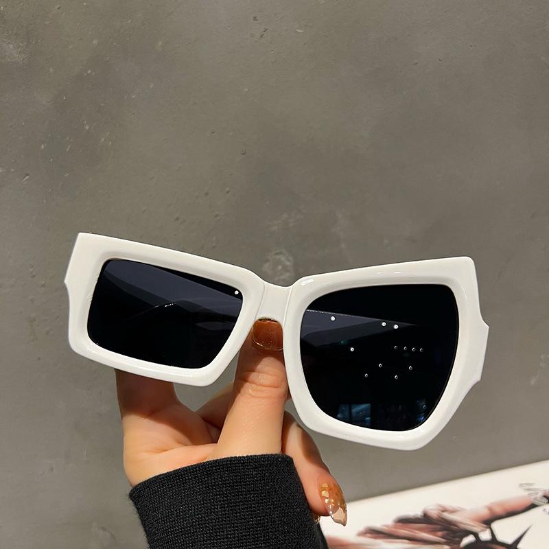 Pie Young, The Same Style, Super Hot Wind, Raised Eyebrows, Funny Personality, Irregular Sunglasses, Women'S Size Eye Glasses