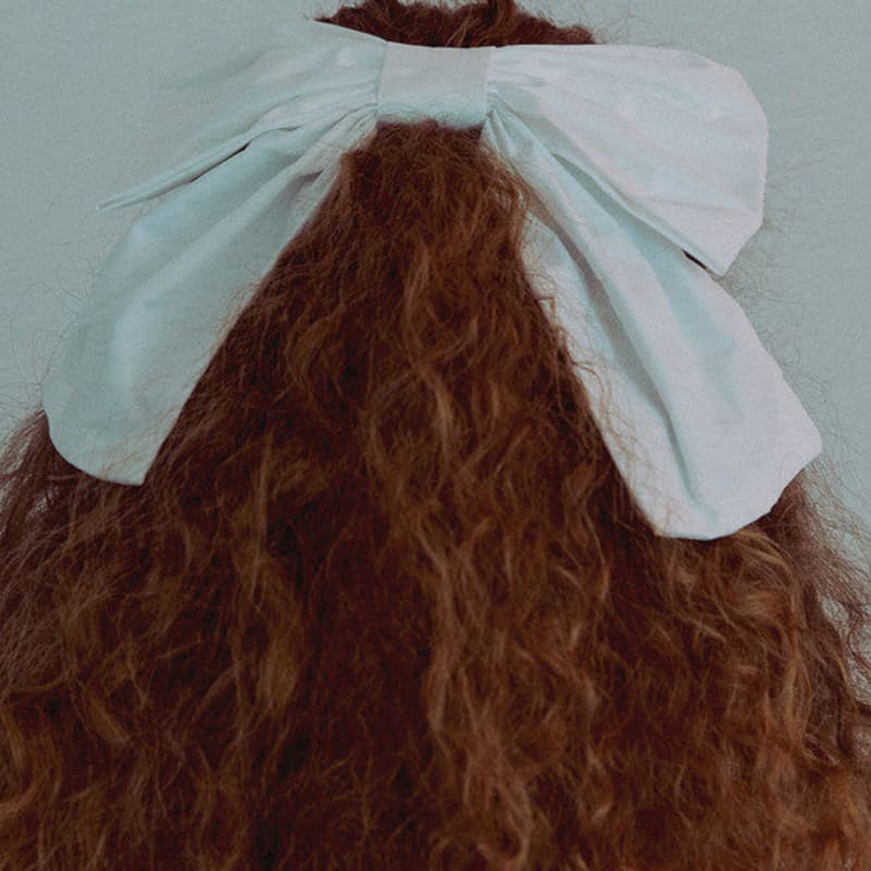 Elizabeth Moments Weißes Erinnerungsband Haarnadel