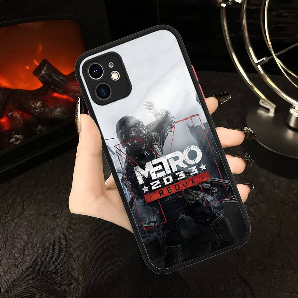 Post Apocalyptic Game Metro 2033 Phone Case For IPhone 16 15 14 Plus 15 13 12 11 Pro Max X XS MAX Matte Cover