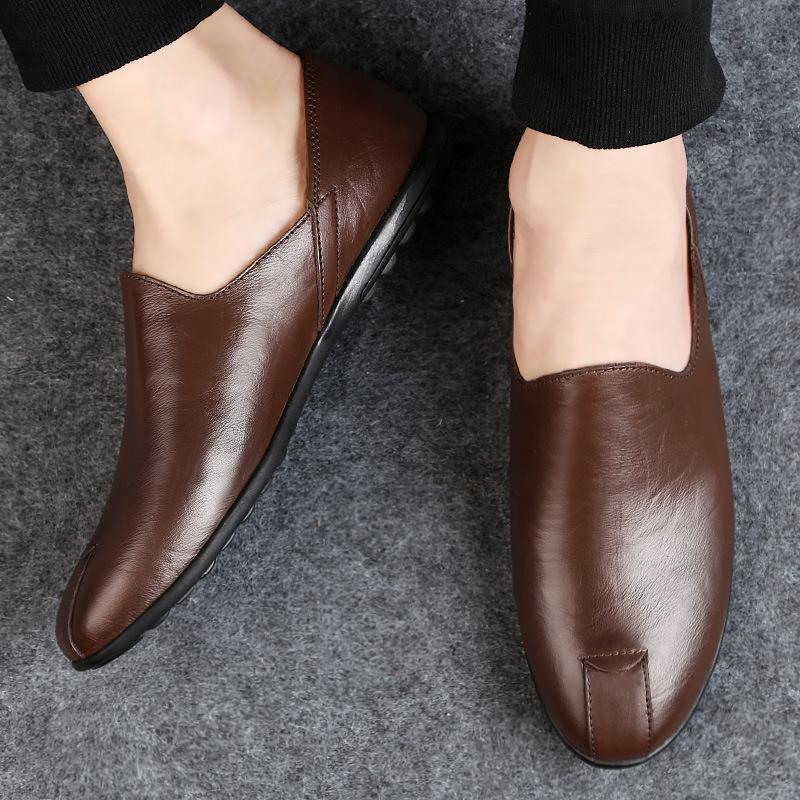 

Foreign trade men s shoes 2025 summer new men s fashion versatile trendy shoes soft sole soft surface foot casual leather shoes 46 темно-коричневого кольору
