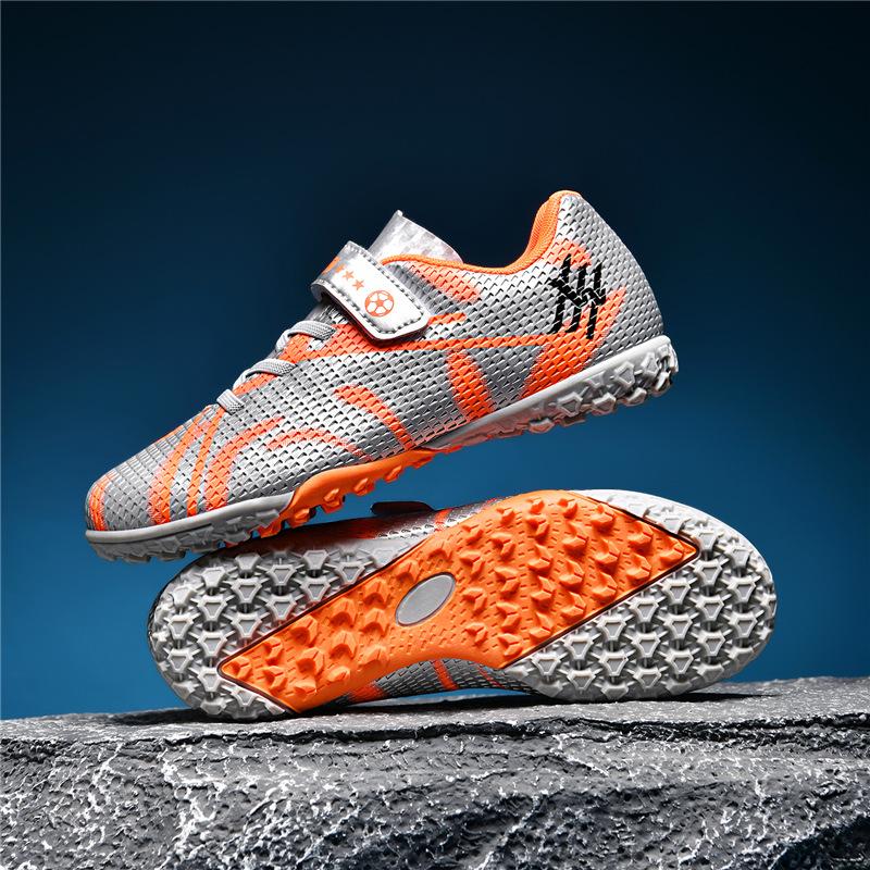 Professional children's football shoes boys primary school students broken nail shoes children's training boys middle school children's game shoes