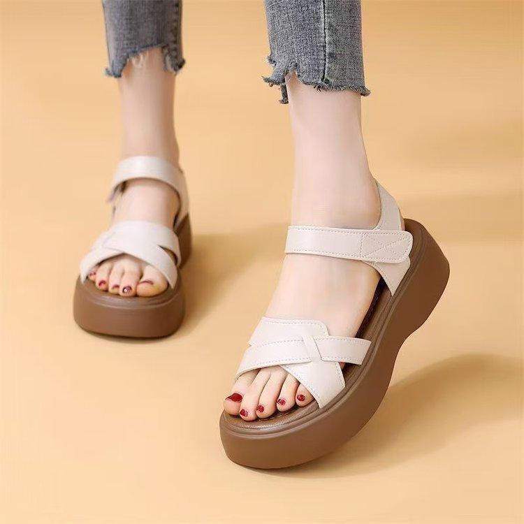 Small thick-soled Velcro sandals women's 2025 summer new lightweight and versatile commuter wear with skirt beach shoes
