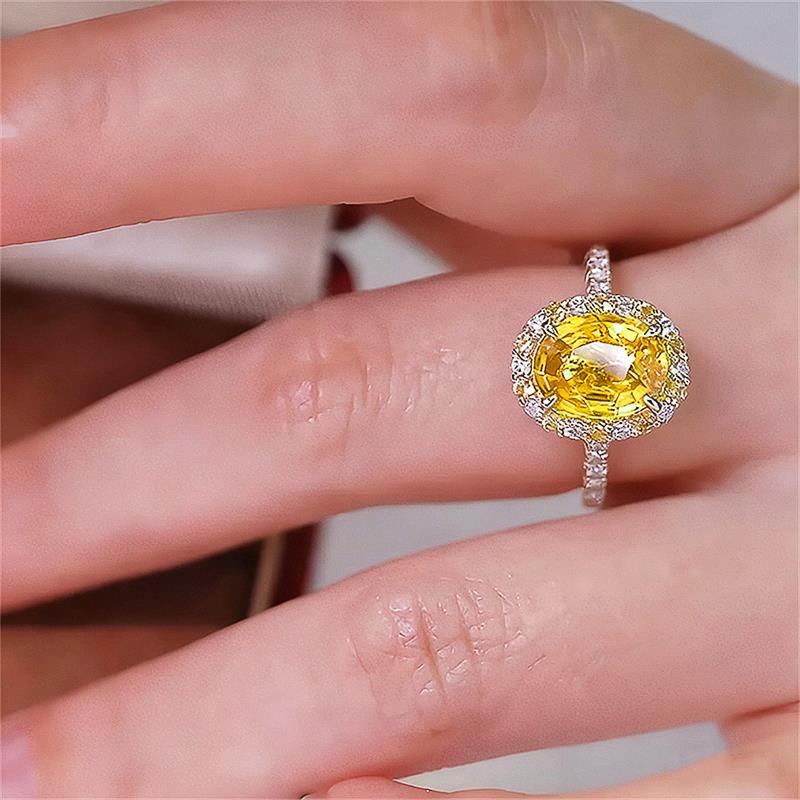 Huitan Simple Style Women Ring Inlaid Shining Yellow CZ Promise CopperColor Accessories Wedding Engagement Fashion Jewelry Gift