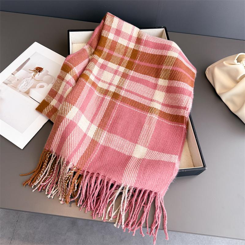 Winter Women Plaid Scarf Tassel Thick Warm Imitation Cashmere Scarves Ladies Vintage Check Shawl for Outdoor Daily Commute