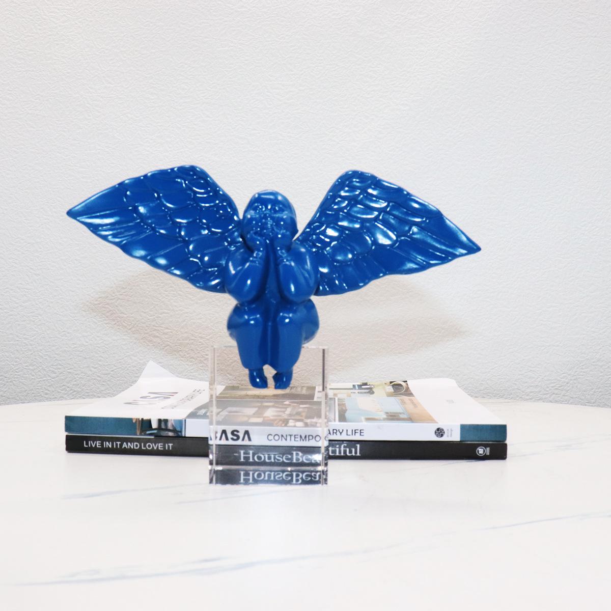 

Nordic Resin Crystal Angel Ornament for Home Decor: Study, Living Room, Office, or Entrance Hall.