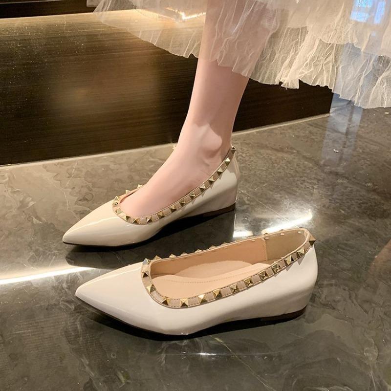 Shallow inner height increase fashion single shoes new summer rivet fashion women's shoes banquet high heels women
