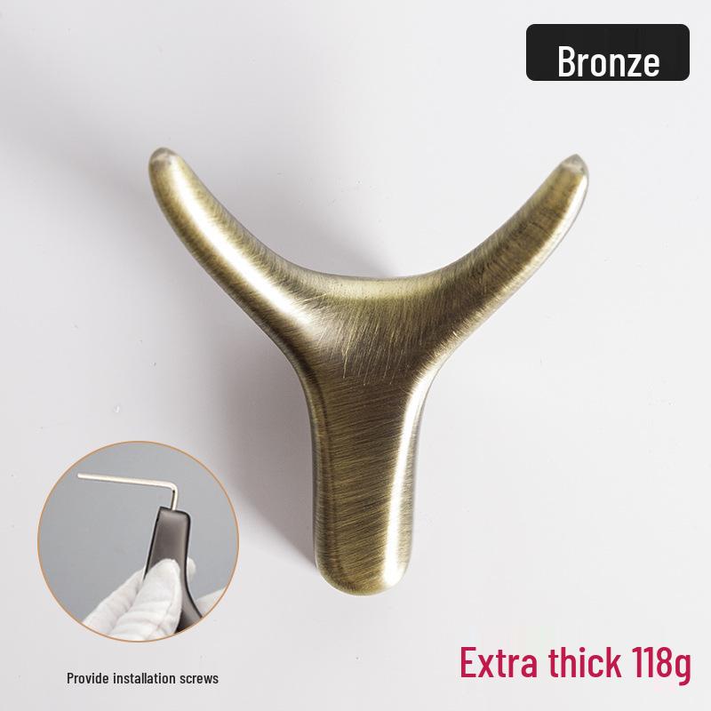Nordic Creative Zinc Alloy Ox Horn Wall-Mounted Coat Hook for Bathroom, Kitchen, or Entryway.