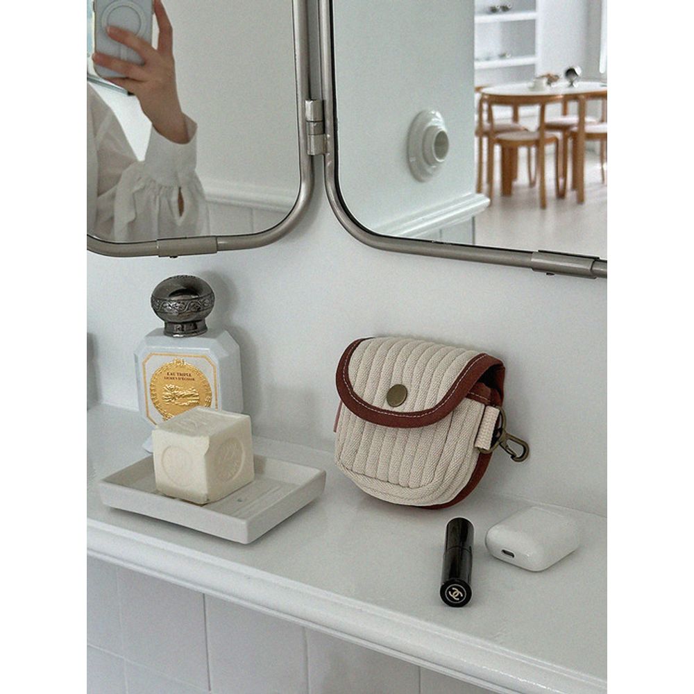 studio moncher, Micro pouch (Bread)