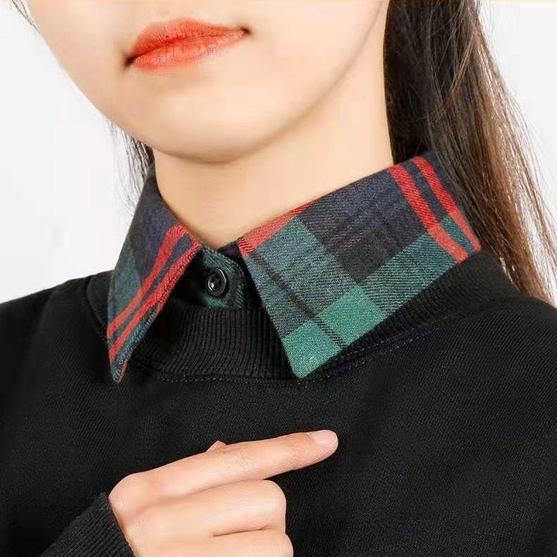 Červený károvaný odnímatelný límec pro dětské svetry a mikiny