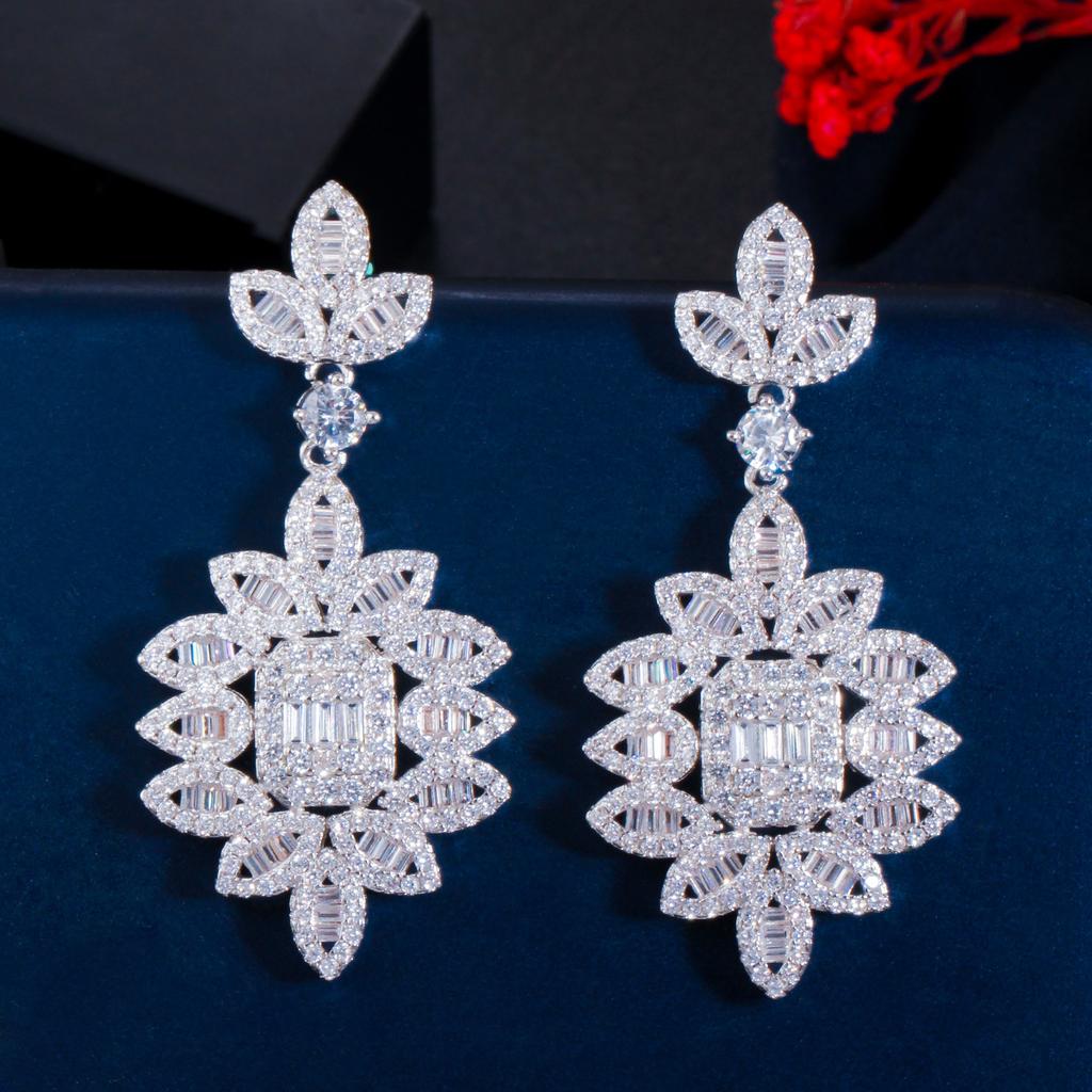 Long Earrings Brass Gold-Plated Earrings Socialite Beautiful Banquet Jewelry