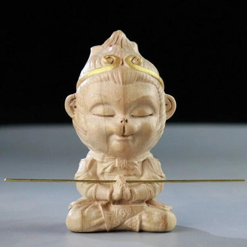 Rzeźba z drewna brzoskwiniowego Model Sun Wukong Kreatywna Podróż na Zachód Król Małp Kreskówkowa Figurka Ręcznie Rzeźbione Rzemiosło Hurt