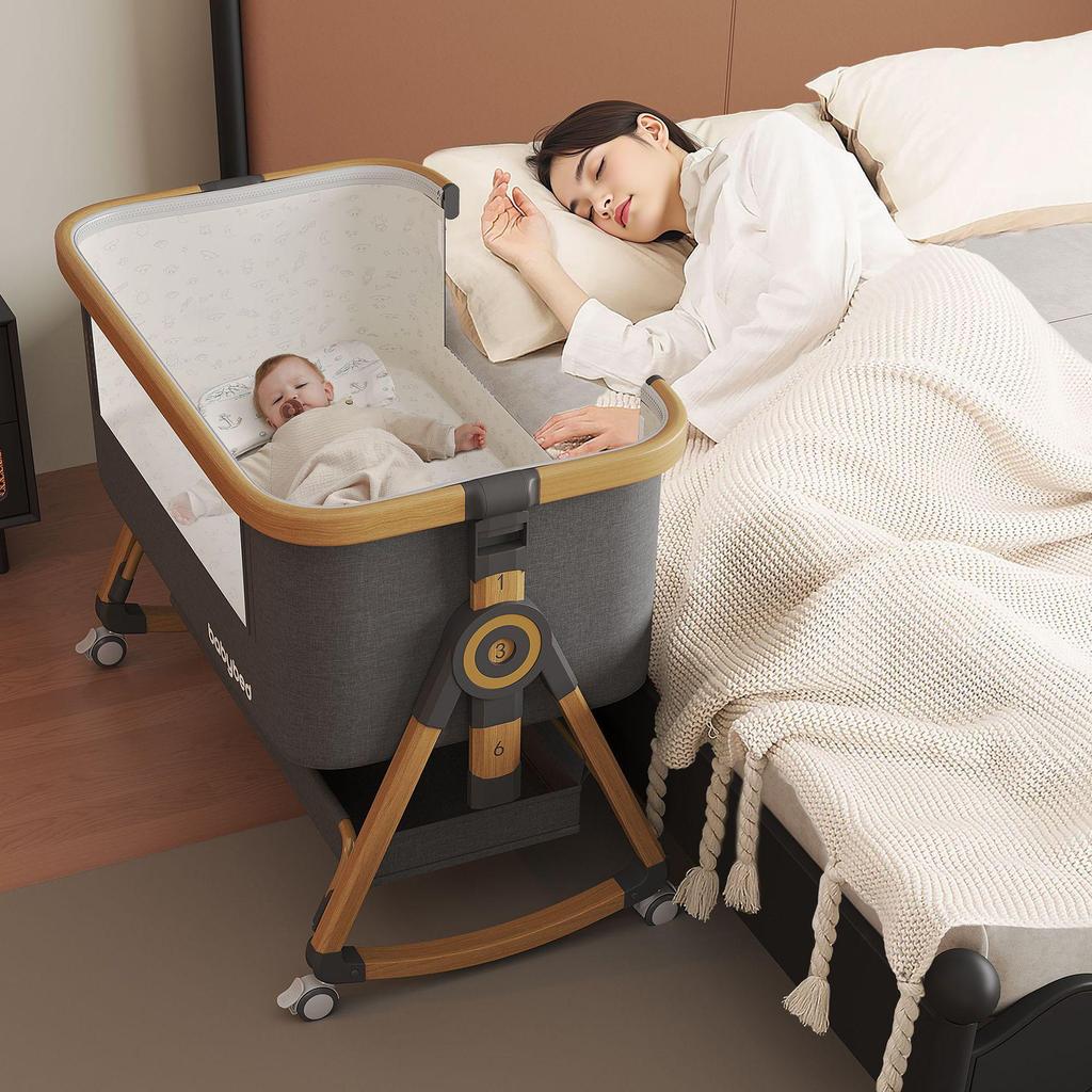Movable Rocking Bassinet & Foldable Baby Crib: Portable 2-in-1 Multifunctional Bed for Newborns.