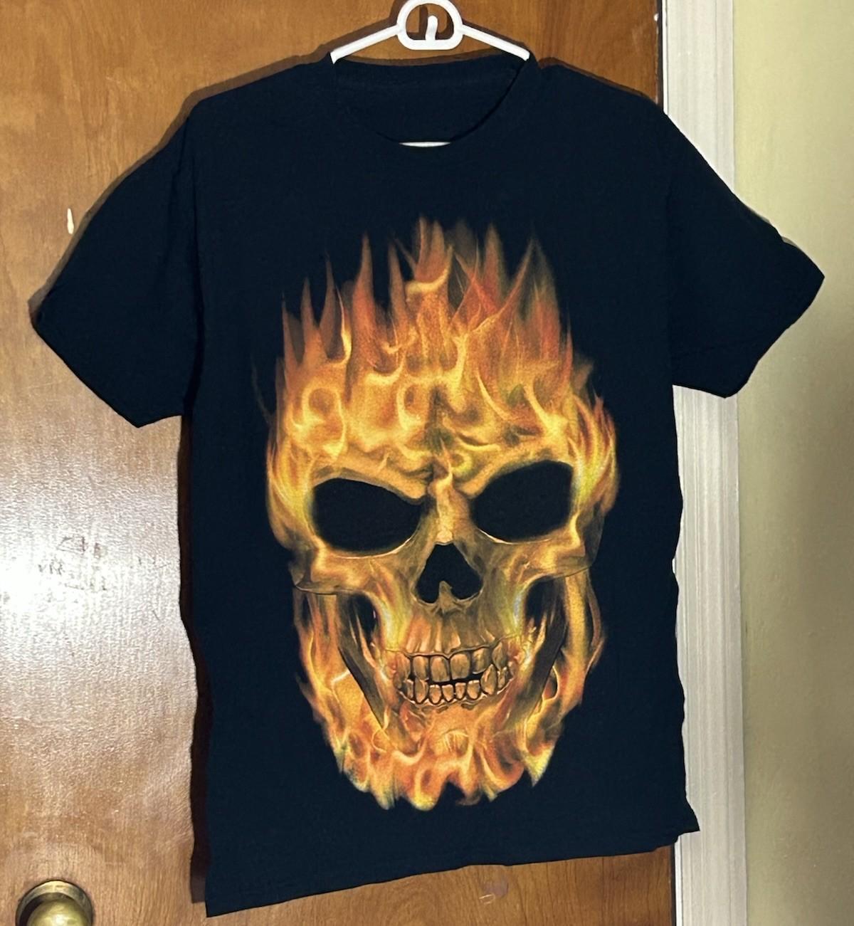 Men s Flaming Skull Graphic T-shirt Tee Halloween Horror Streetwear S