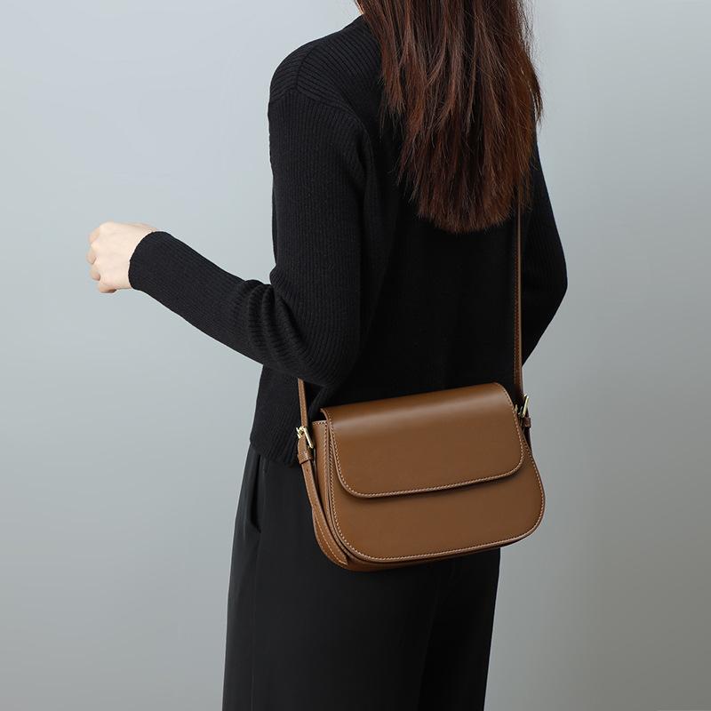 2025 Herbst Winter Neue Umhängetasche Echtes Leder High-End Mode Vielseitig Schulter Unterarm Tofu-Tasche Kasten-Tasche