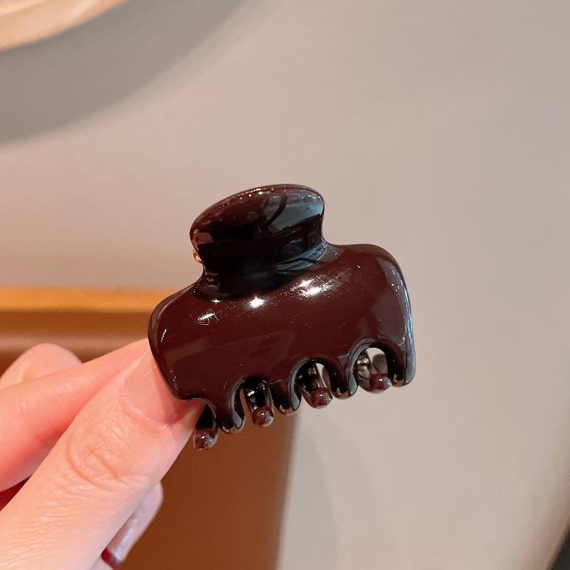 Glossy Small Claw Clip for Women with Fine Hair—Elegant High-End Shark Clip Hair Accessory