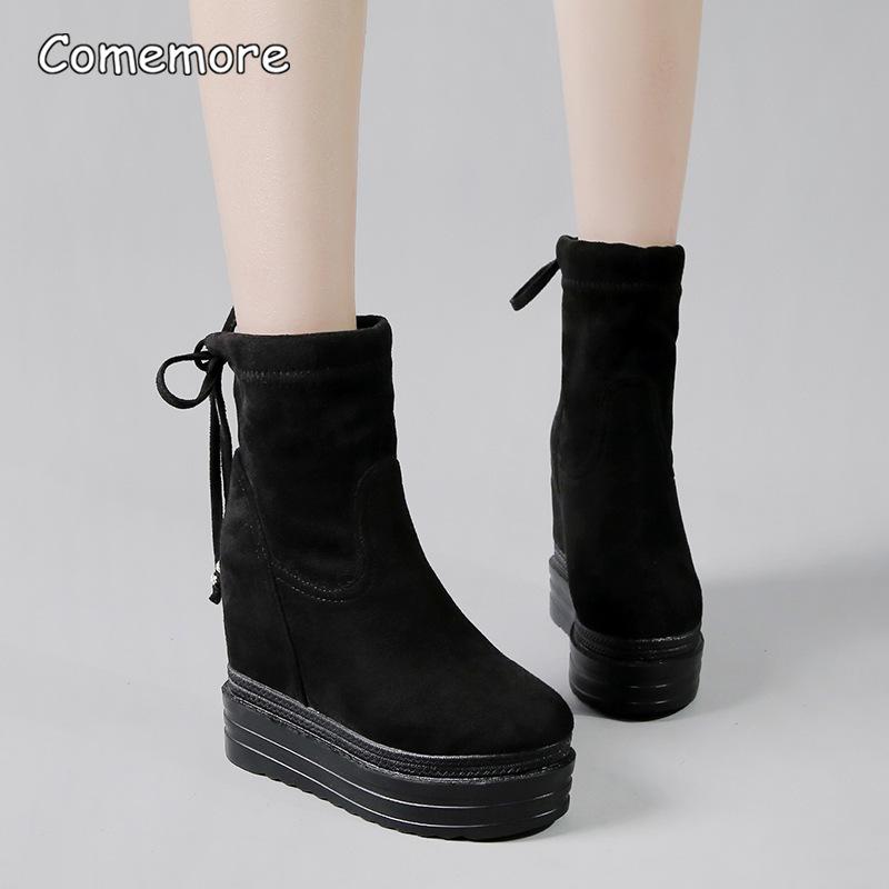 Bottes courtes à talons compensés hauts de 12 cm Plateforme Semelle épaisse Bottes extensibles Daim Noir Augmentant la taille Mode Chaussures pour femmes Taille 34