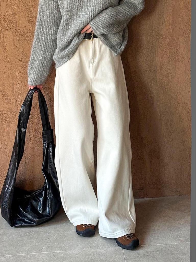 Juzhi 2024 Autumn/Winter Retro Wide-Leg Velvet Jeans