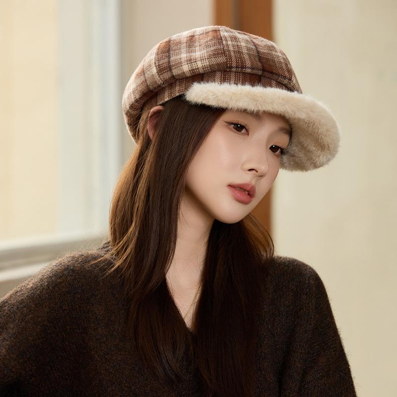 Autumn and Winter Hat Women's British Retro Plaid Octagonal Hat Fashion Versatile Cap Thermal Hat