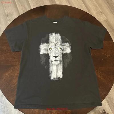 Vintage Y2K Jesus Christian Lion Cross Bible  T Shirt Large Black Vintage Washed Casual Streetwear Top For Everyday Wear