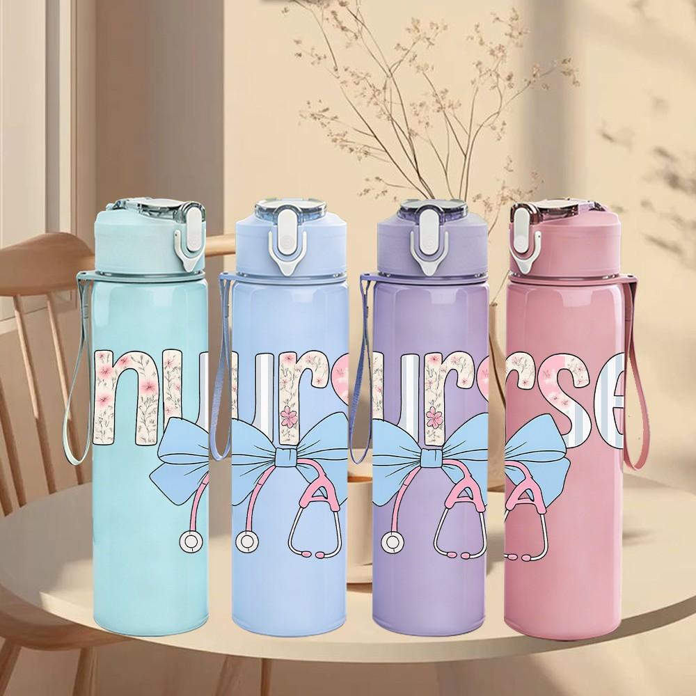 1PC Bling Nurse Bow Letter 750ml Color Plastic Sports Water Bottle Leakproof Flip Straw Lid Suitable for Sports Office Home Use