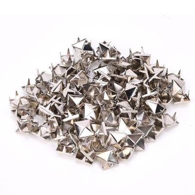 100 PCS 9MM Messing Kupfer Quadrat Nieten Bekleidung Schuhe Tasche Zubehör für Leder DekorationSilber