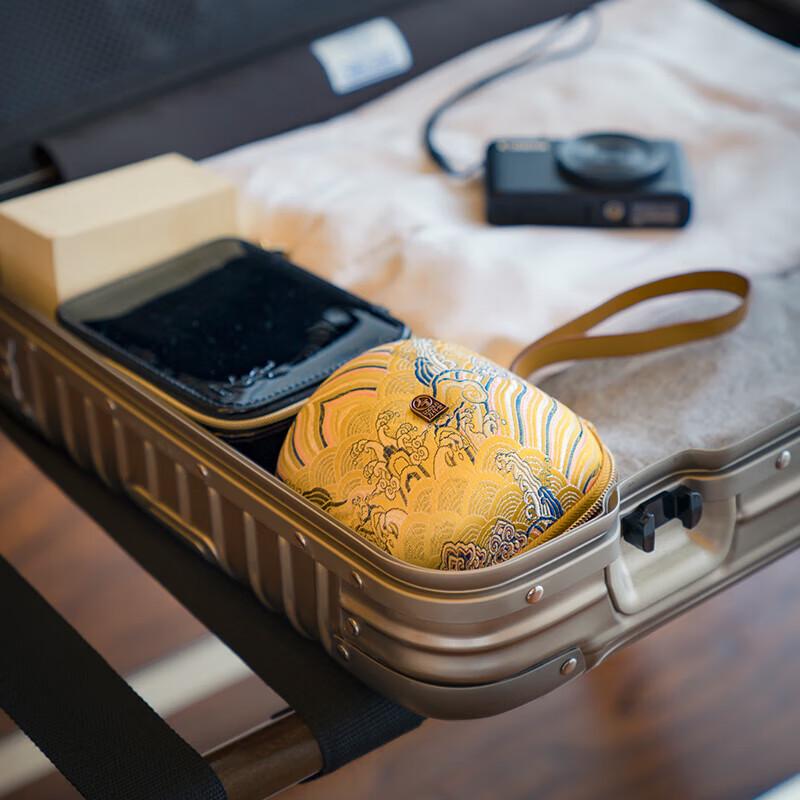 Edenus Portable Ceramic Kung Fu Tea Set - One Pot, Two Cups