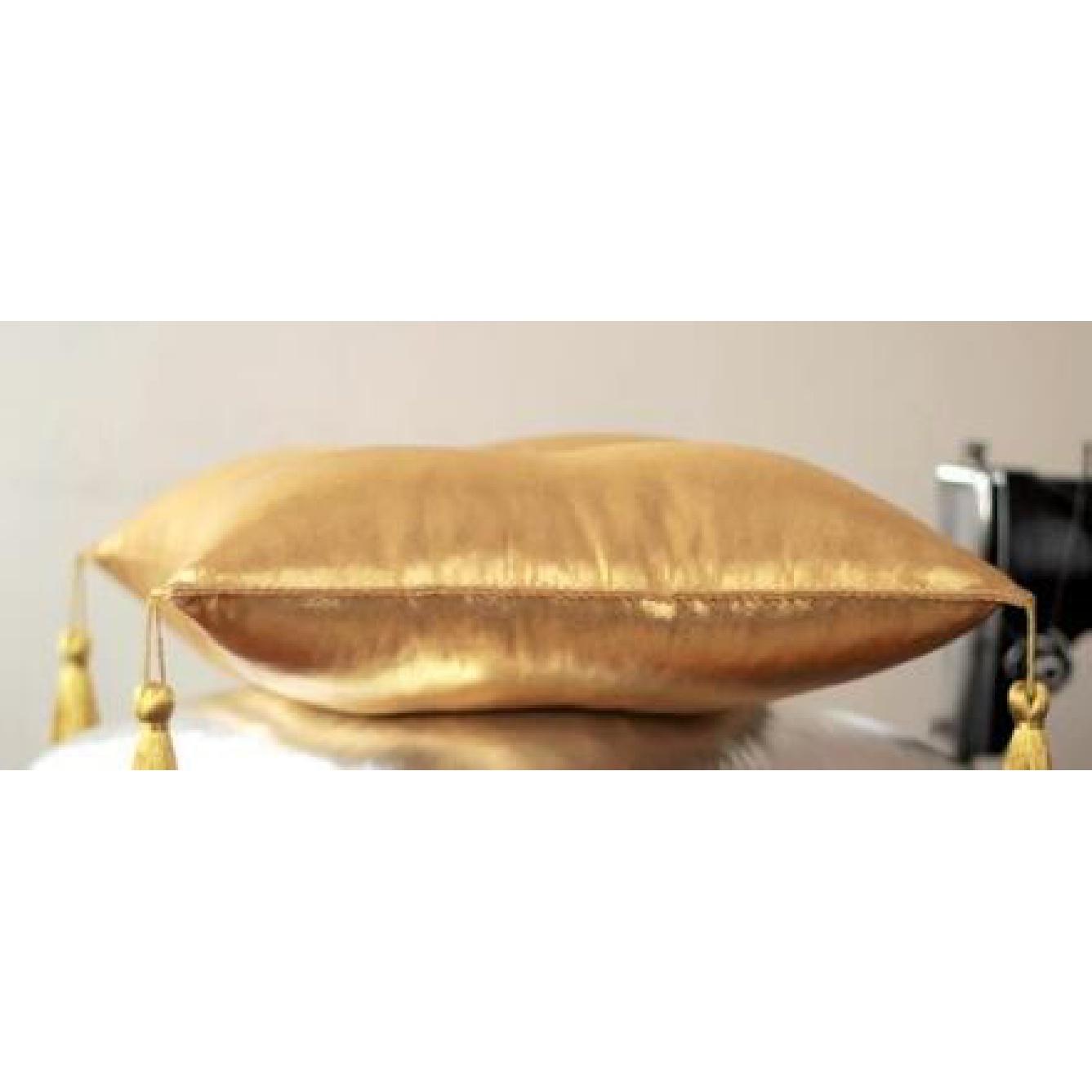 

Серебряная и золотая подушка с кисточками, подушка с наполнителем, поясная подушка, автомобильный диван, постельные принадлежности для дома, декабрь, оптовая продажа 40 X 40 CM