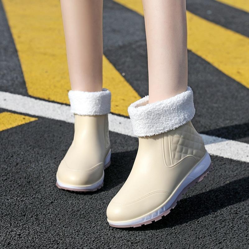 New Fashion Rain Shoes Women's Non-slip and Wear-resistant Waterproof Versatile Low Tube Water Shoes Kitchen Car Wash Rubber Shoes Women