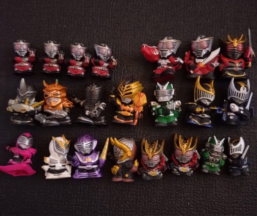 

[Б/У] Куклы на пальцы Kamen Rider Ryuki 22 штуки