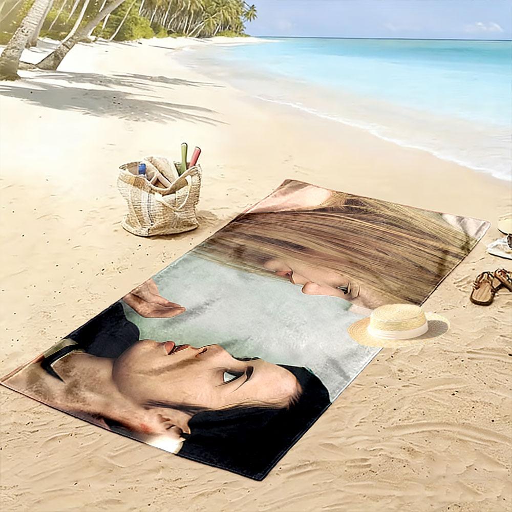 Artistic Face-to-Face Scene A must-have beach towel for beach travel