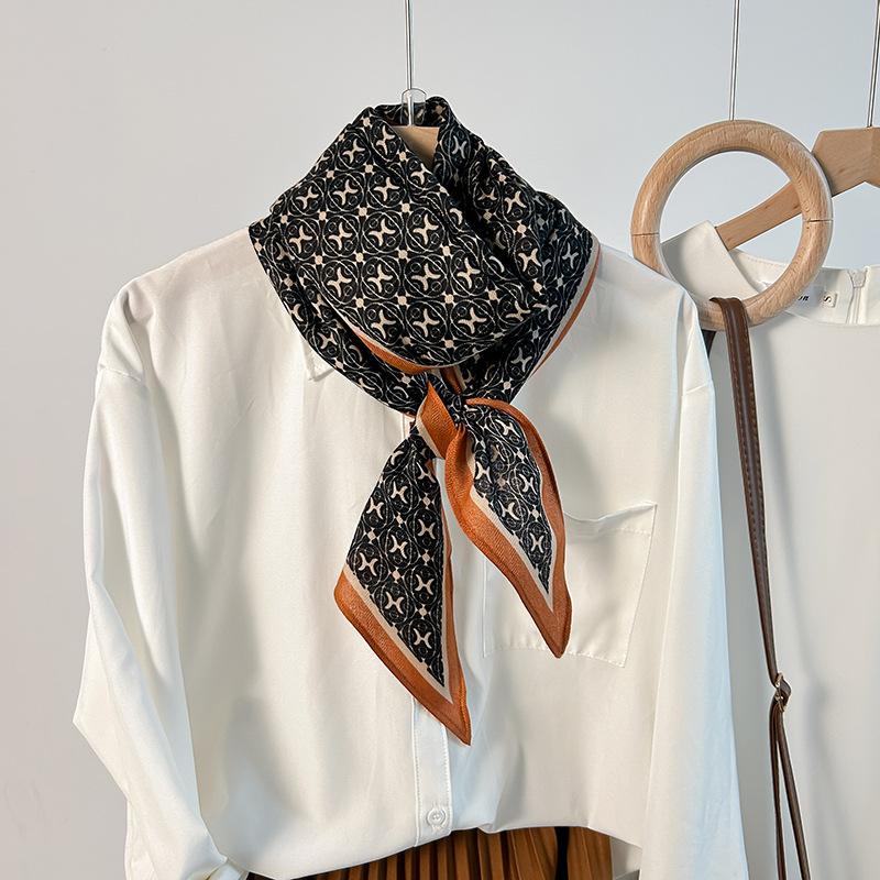 Retro niche imitation silk single-layer parallel towel fashionable women's high-end wool feel printed silk scarf