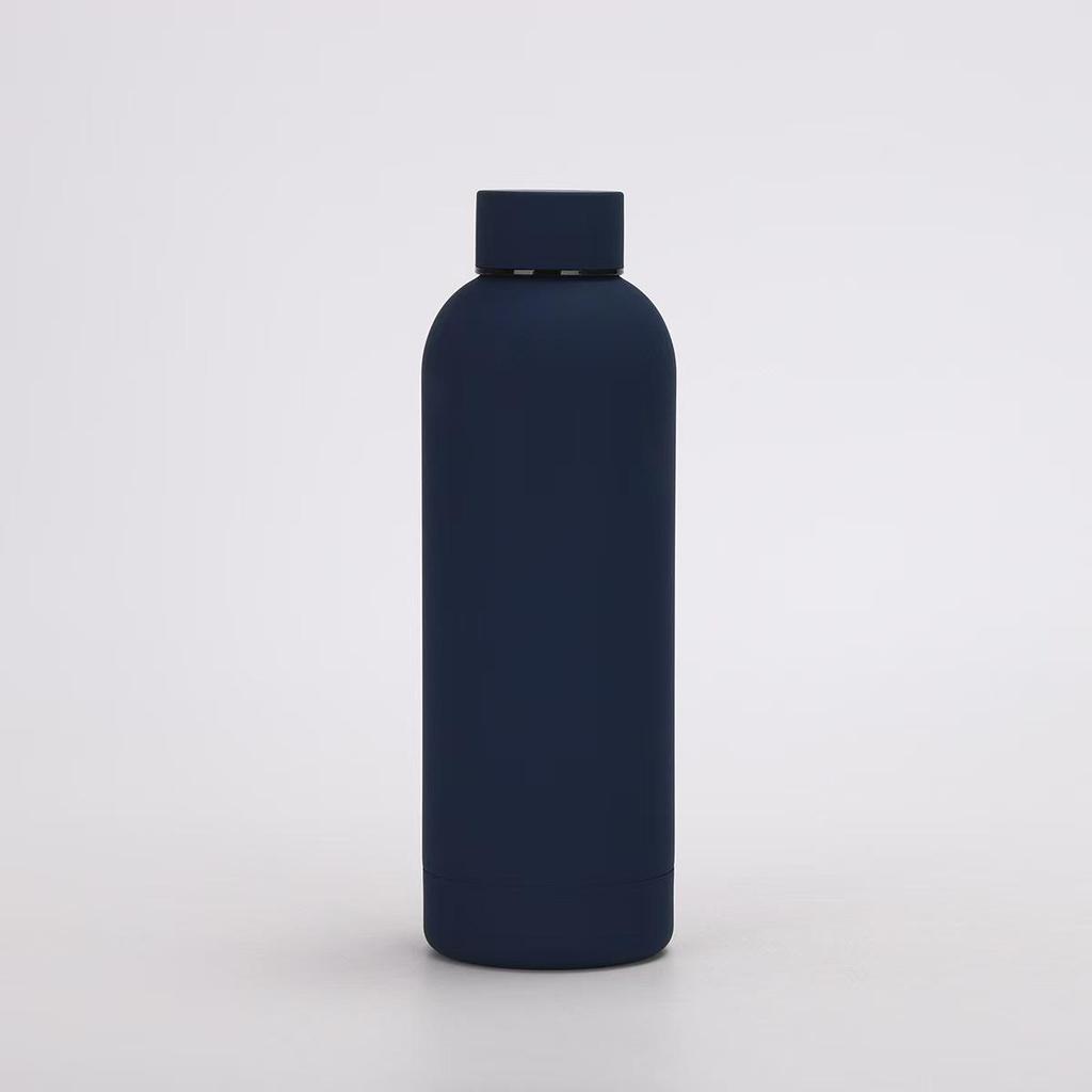 Sport-Thermosflasche aus mattiertem Edelstahl - Großes Fassungsvermögen, Güteklasse 304.