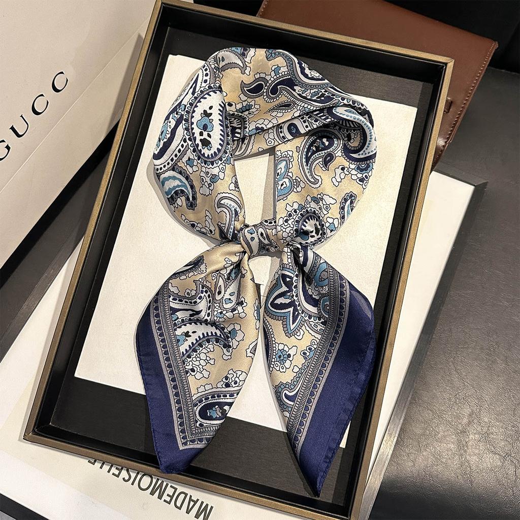 2025 Design Fashion Square Silk Scarf Women Hairband Printed Small Satin Shawls Foulard Neckerchief Female Headbands Bandana
