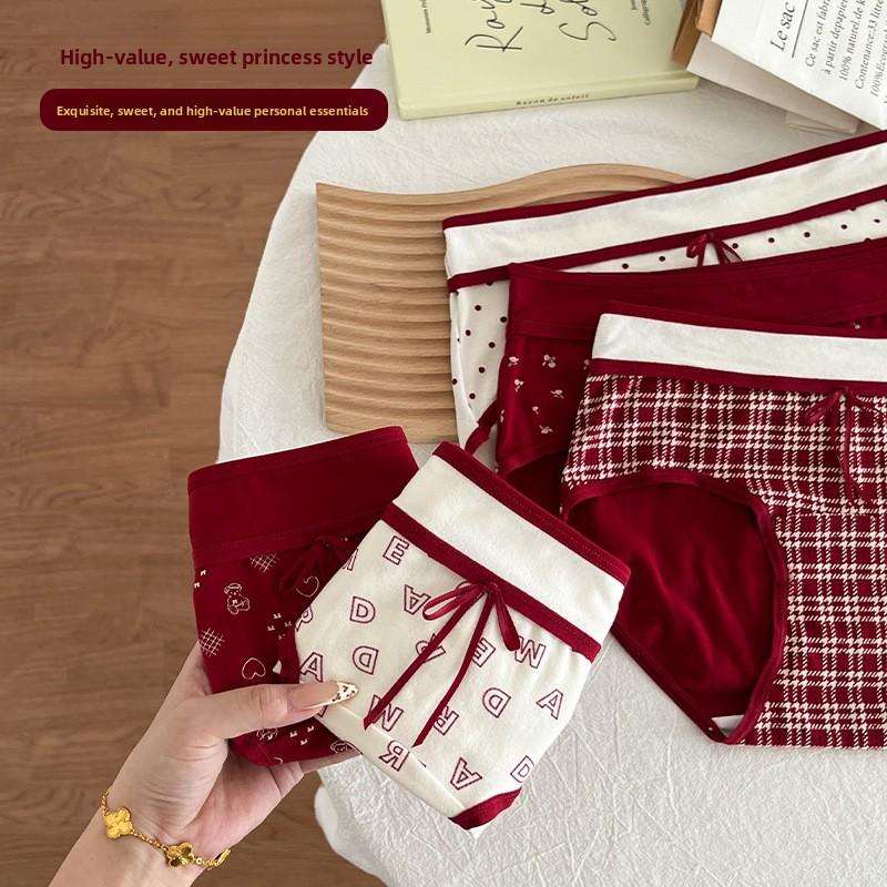 Women in The Spring and Autumn Marriage in The New Year 10 A Year Red Cotton Antibacterial Fork Waist Briefs
