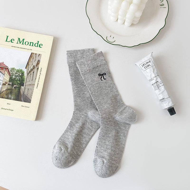 

Female Spring and Summer Thin Embroidery Bow Ballet Style Vertical Hollow Mesh Tube Stack Stack Cotton Socks 1 pair серый