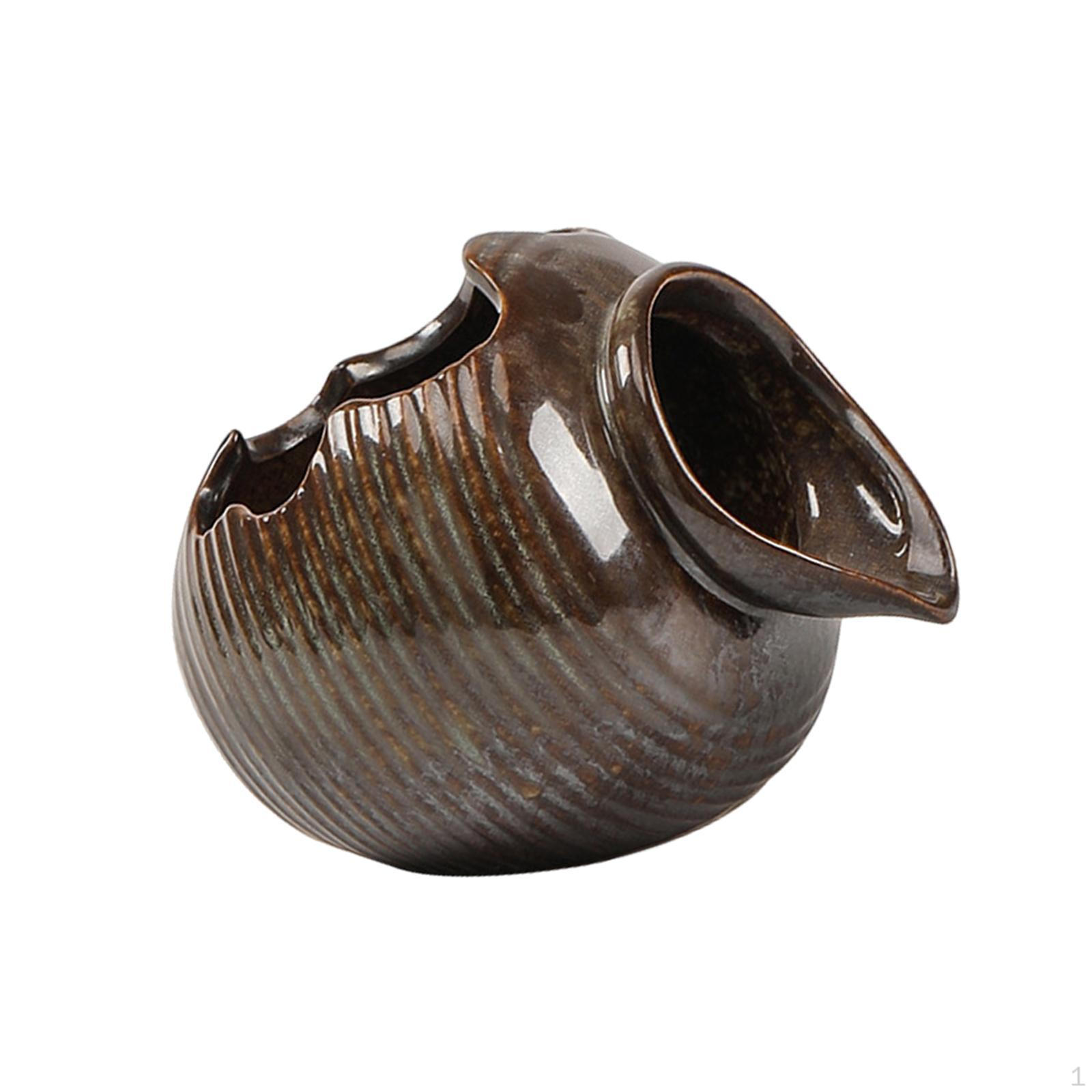 

Фонтан с водопадом, глиняный горшок, садовая пещера для рыбок в помещении