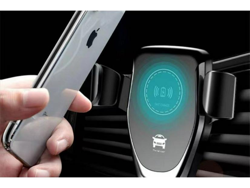 15W Wireless Car Charger with PD Fast Charging