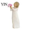 Minimalist Desk Ornament Girl Holding Bouquet Resin Figurine, Faceless Lady Statue, Romantic Desktop for Flower Statue Living Room Bedroom Home Decor,
