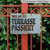 2D Flat, 1pc Vintage German Quote Wall Sign - Rustic Aluminium Board with "Was Auf Der Terrasse Passiert" Phrase, Wood Suitable for Home, Garden