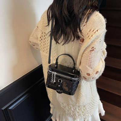 Retro Texture Small Bag Women's New Niche Portable Box Bucket Bag Versatile Oblique Span Bag