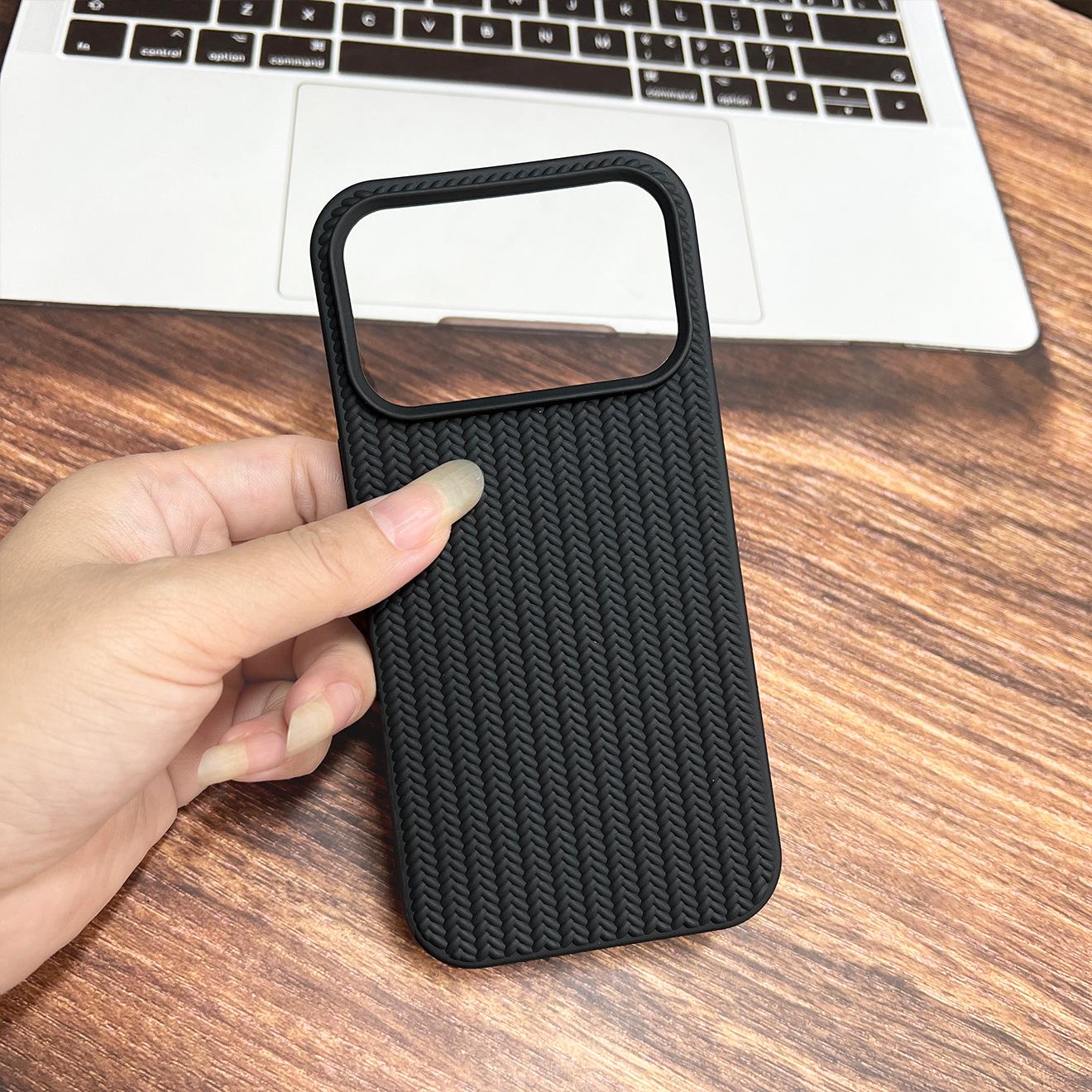 

В язаний чохол для iPhone 17/15 Pro Max, однотонний, м яко прилягає до 12/11/12 Pro 13/14