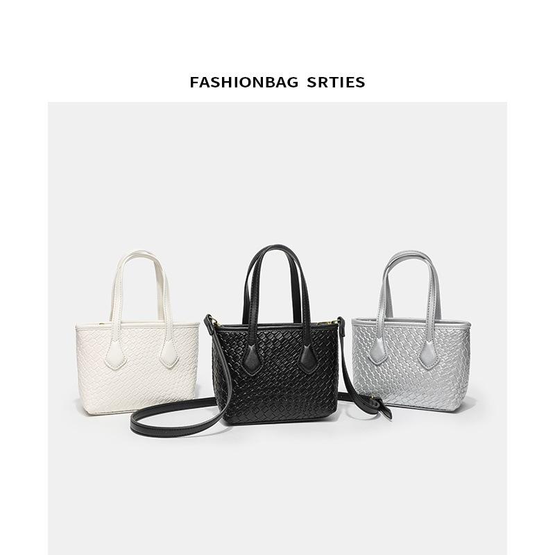 Fashionable Braided Diamond Cheongshou Bag for Women New Style Underarm Single Shoulder Popular Commuting Large Capacity Tote Bag
