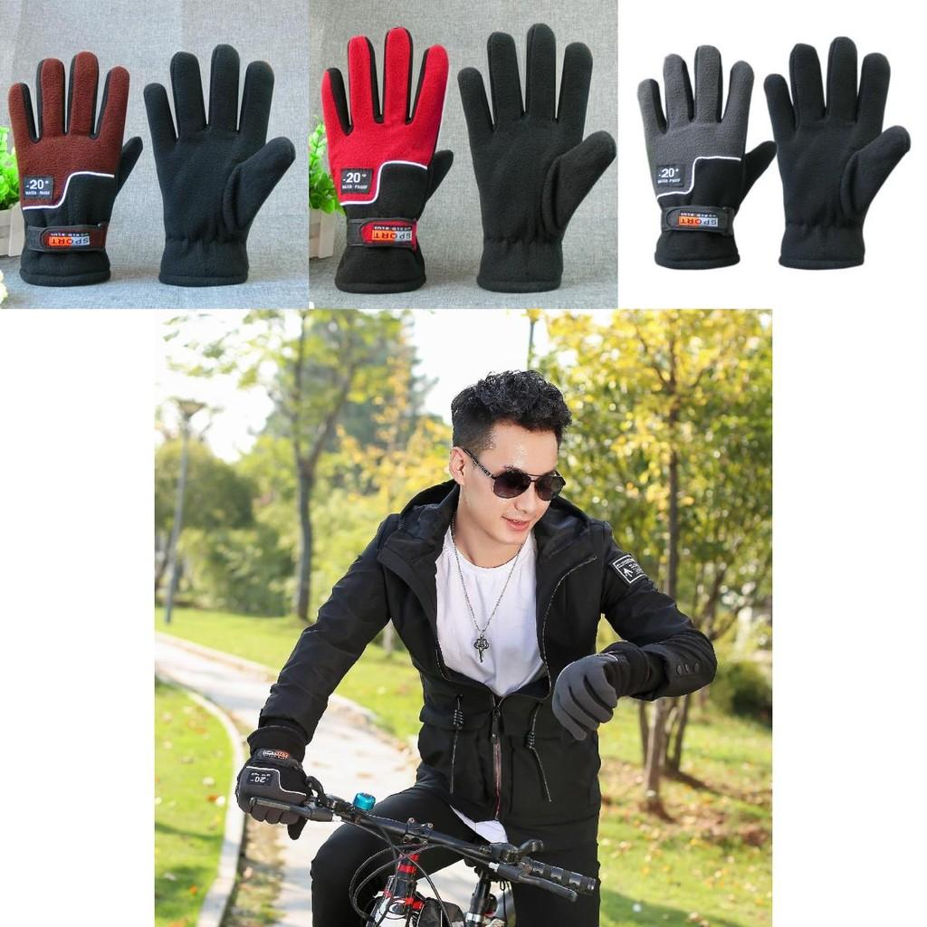 Fahrradhandschuhe mit Fleece-Material für Radfahren bei kaltem Wetter und für Grip