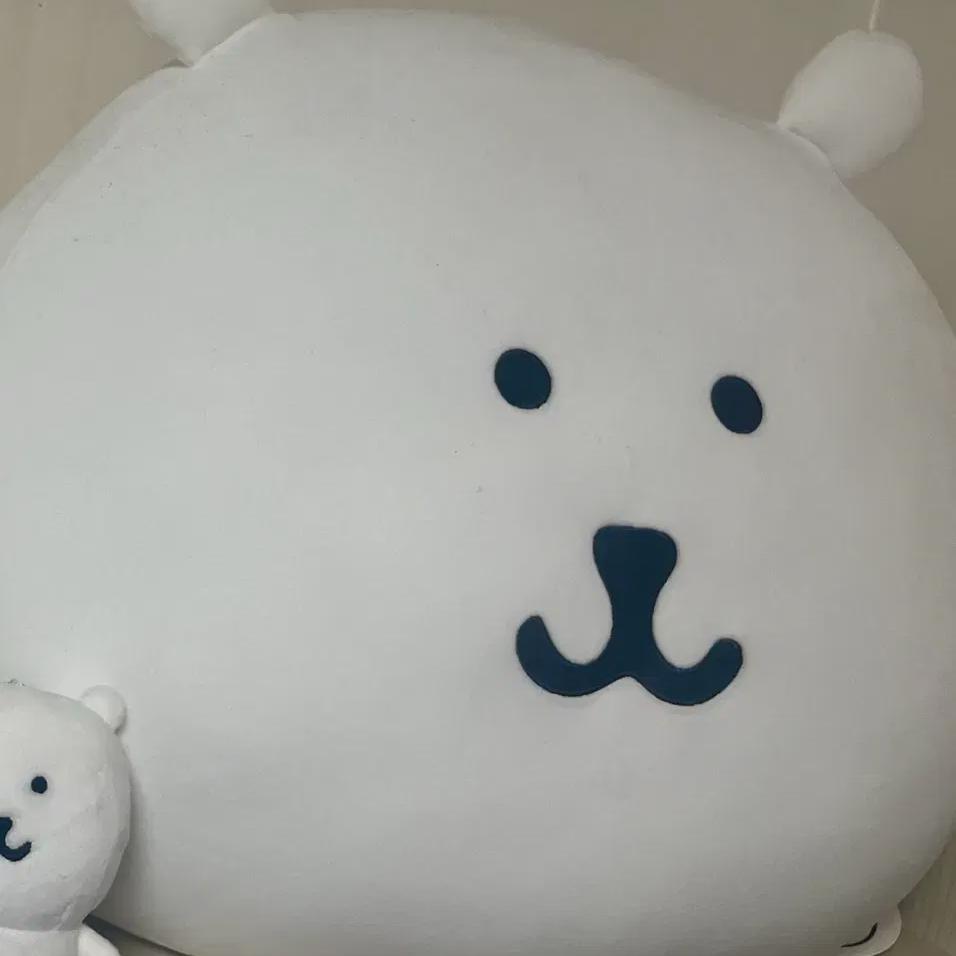 

Joking Bear Biplat Cushion