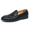 Fashion Luxury Golden Snake Skin Pattern Metal Buckle Design Men Comfortable Soft Flat Bottomed Round Toe Driving Leisure Loafer Shoes