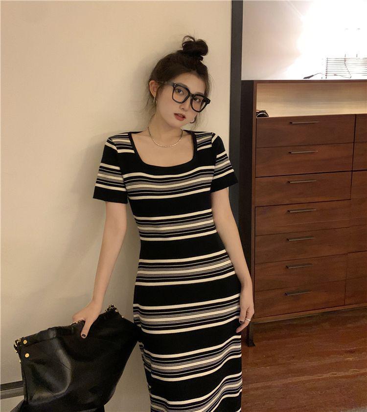 Women's Square Neck Retro Striped Knit Dress - Slim Fit, Midi Pencil Skirt, Cinched Waist, Figure-Flattering for Summer