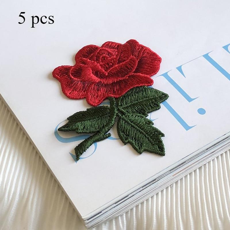 5 шт. Вышитые нашивки Красная Маленькая Роза Тканевая аппликация DIY Аксессуары для украшения одежды красный