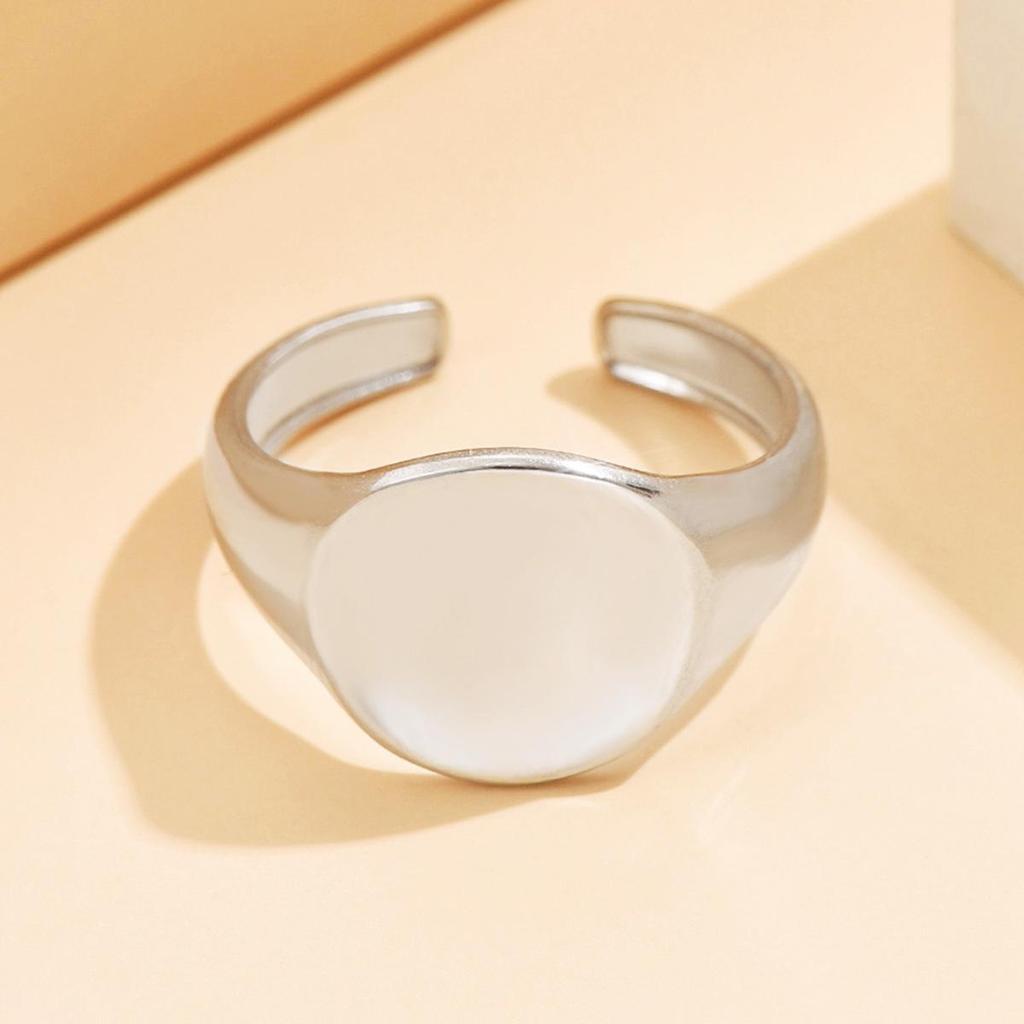 18K Gold Stainless Steel Geometric Smooth Ring for Women - Colorfast, Simple Ins Style Jewelry